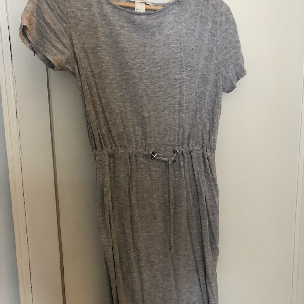 H&M causal grey dress - Size 2